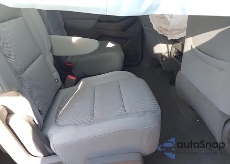 2019 Chevrolet Traverse 1Lt z USA, uszkodzony, nr VIN 1GNERGKWXKJ101105